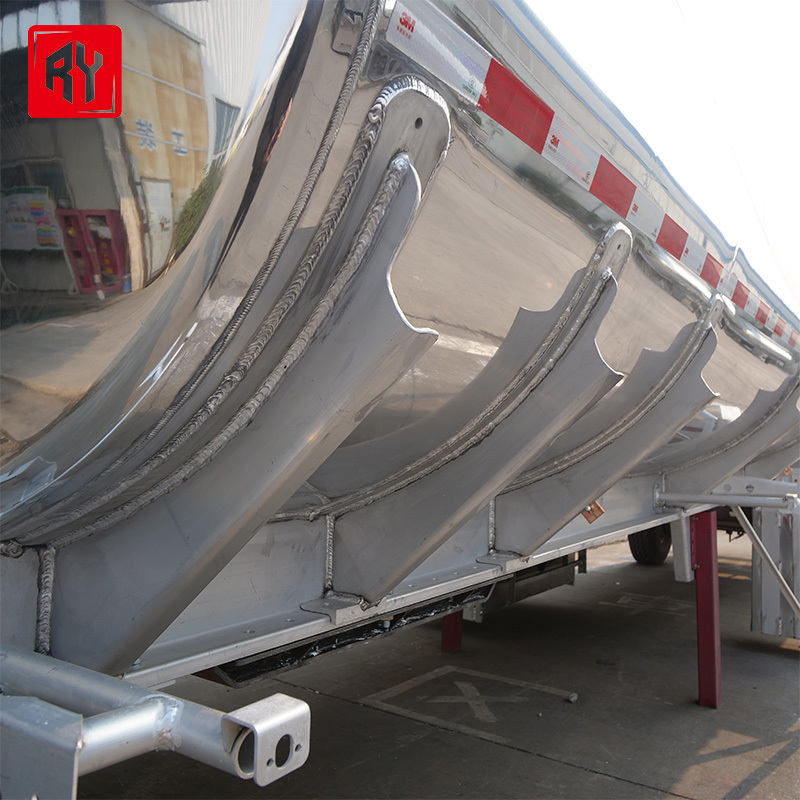 China 2 axle 3 axle 4 axle 40000 45000 liter water oil tank semi truck trailer multi cabin oil tanker for sale