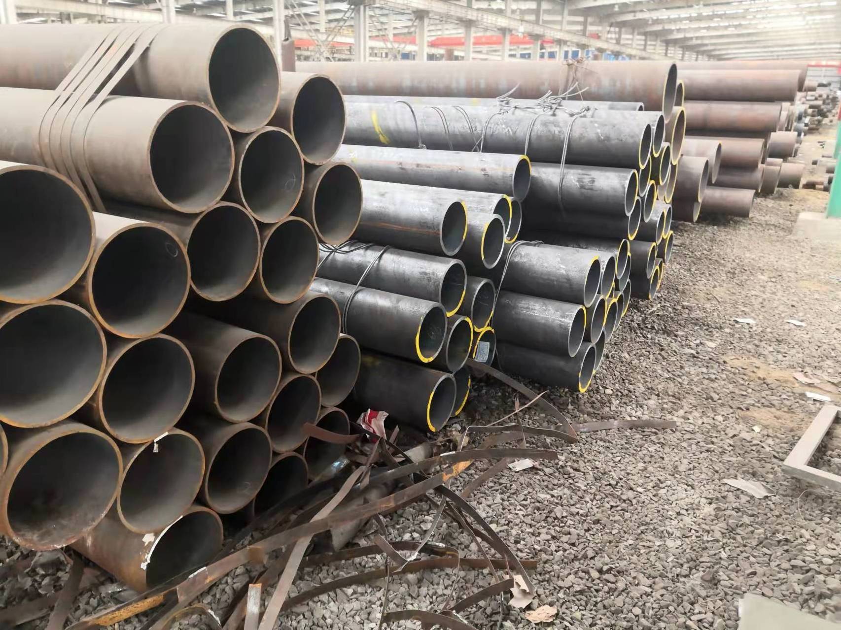 Supply of hot-rolled perforated seamless pipes, hot-expanded seamless pipes, q355b low-alloy seamless pipes