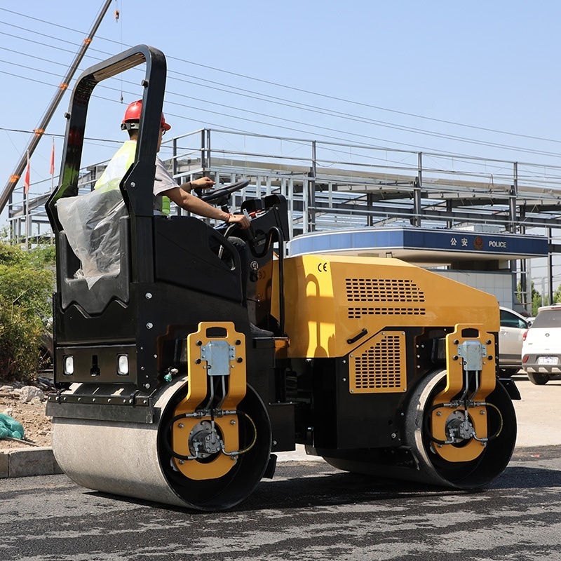 Driving 2 Ton Vibratory Road Roller Mini Road Roller