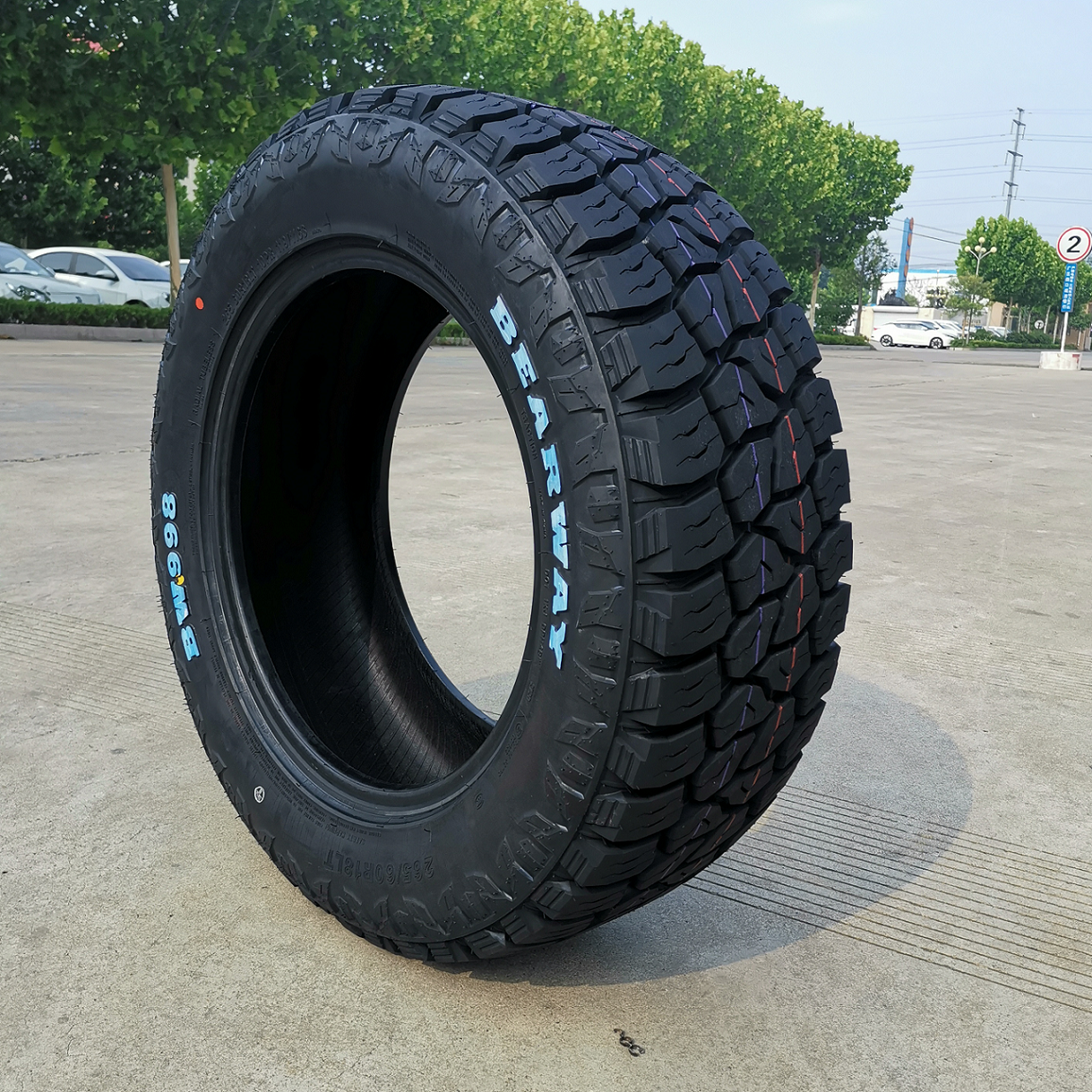 RUGGED TERRAIN TIRE 245/70R16LT MUD  4X4 TIRE