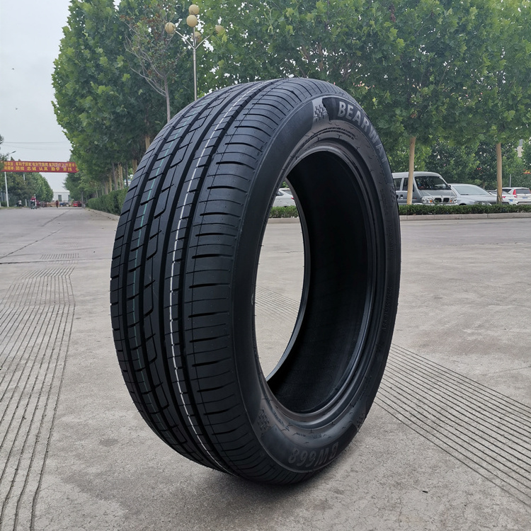 Passenger Car Tire 215/55R17 Chinese new car tires and other wheels