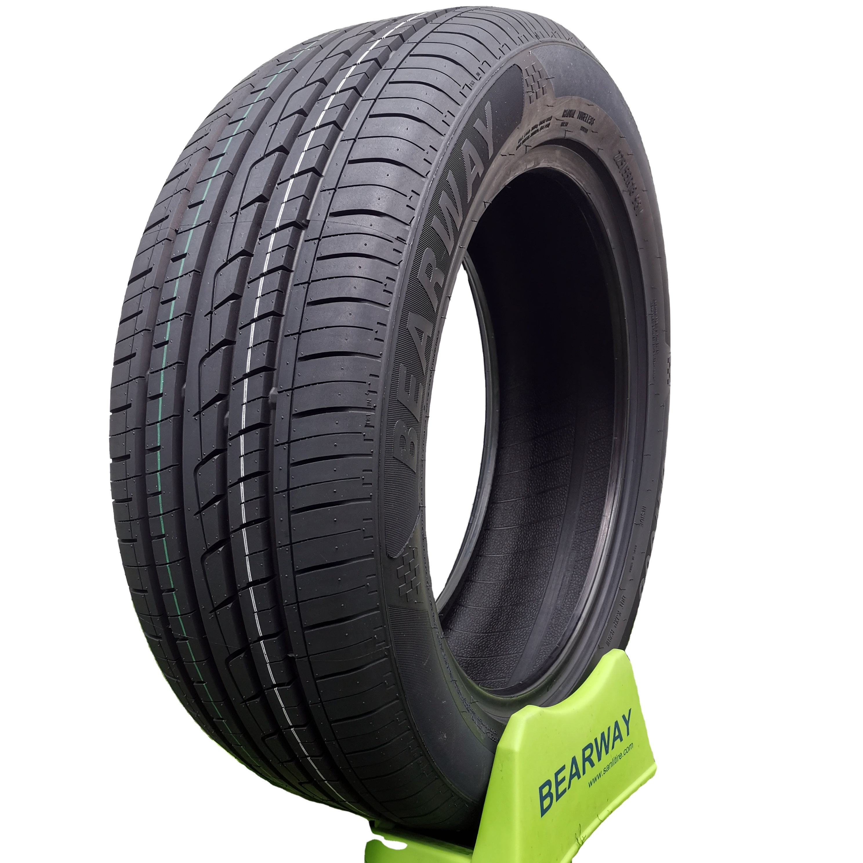 Factory supply UHP tyre 235/55R19 for your dream car