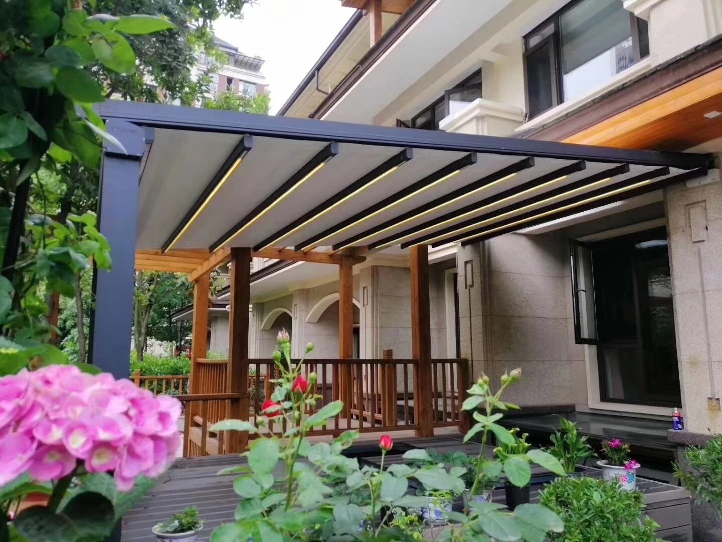 Garden Outdoor Aluminium Waterproof Sunshade Awning Gazebo terrace awning awning balcony