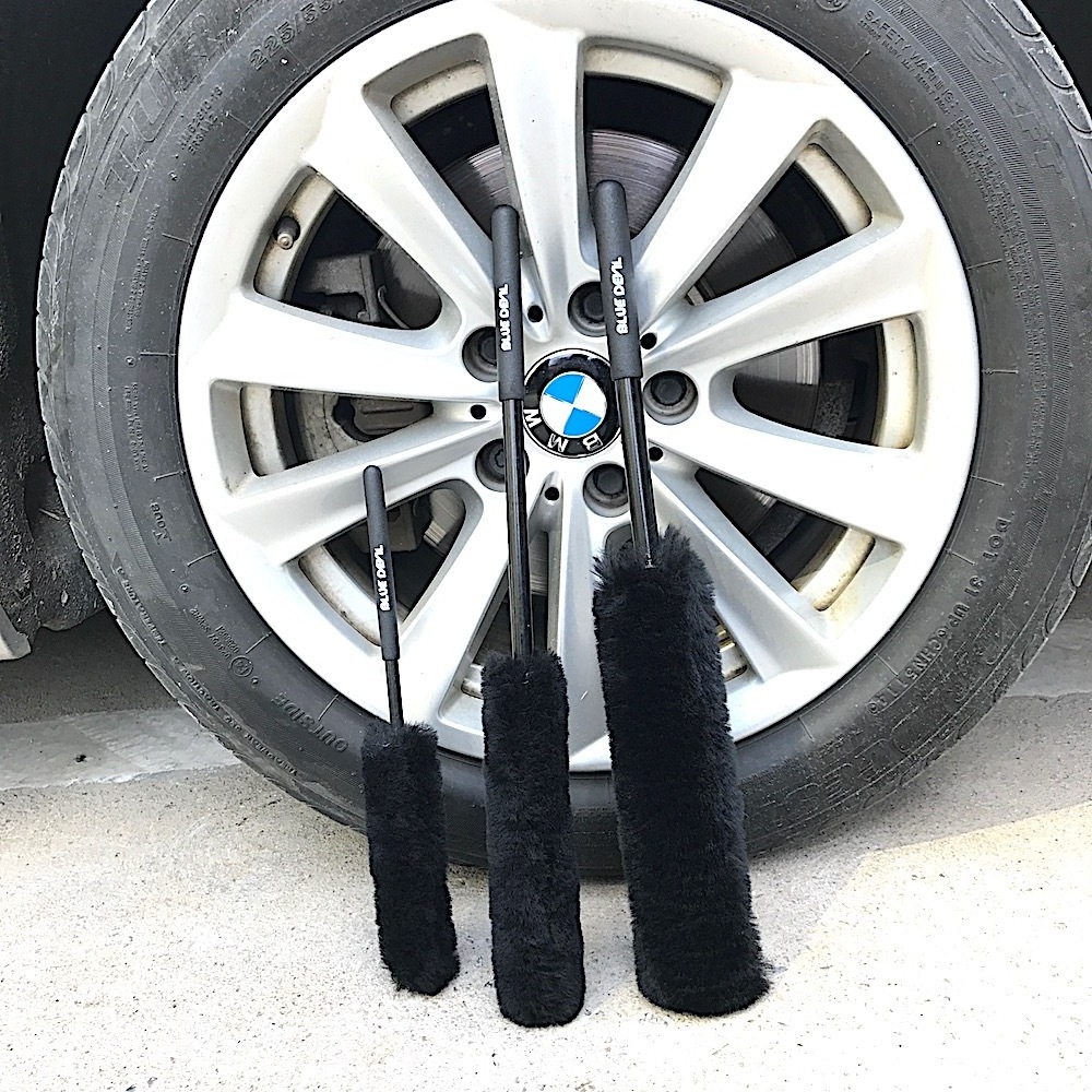 Wheel Brush, Wheel Brush Woolies 100% Lambswool Scratchless Brushes for Car Rims with Rubber Grip