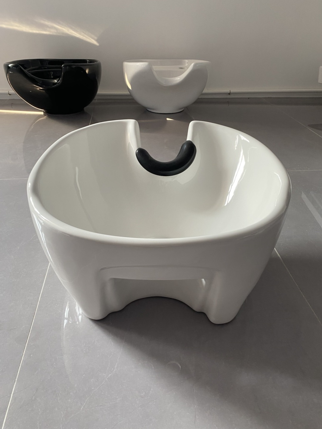 Wholesale Shampoo Basin For Hair Salon Equipment Salon Shampoo Bowl Eeramic Shampoo Sinks