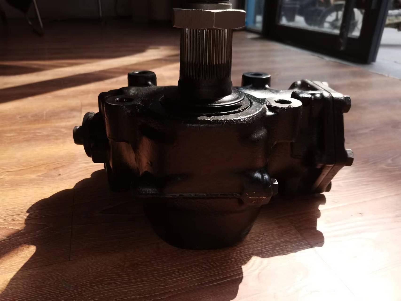 HOWO truck power steering gear wg9725478228