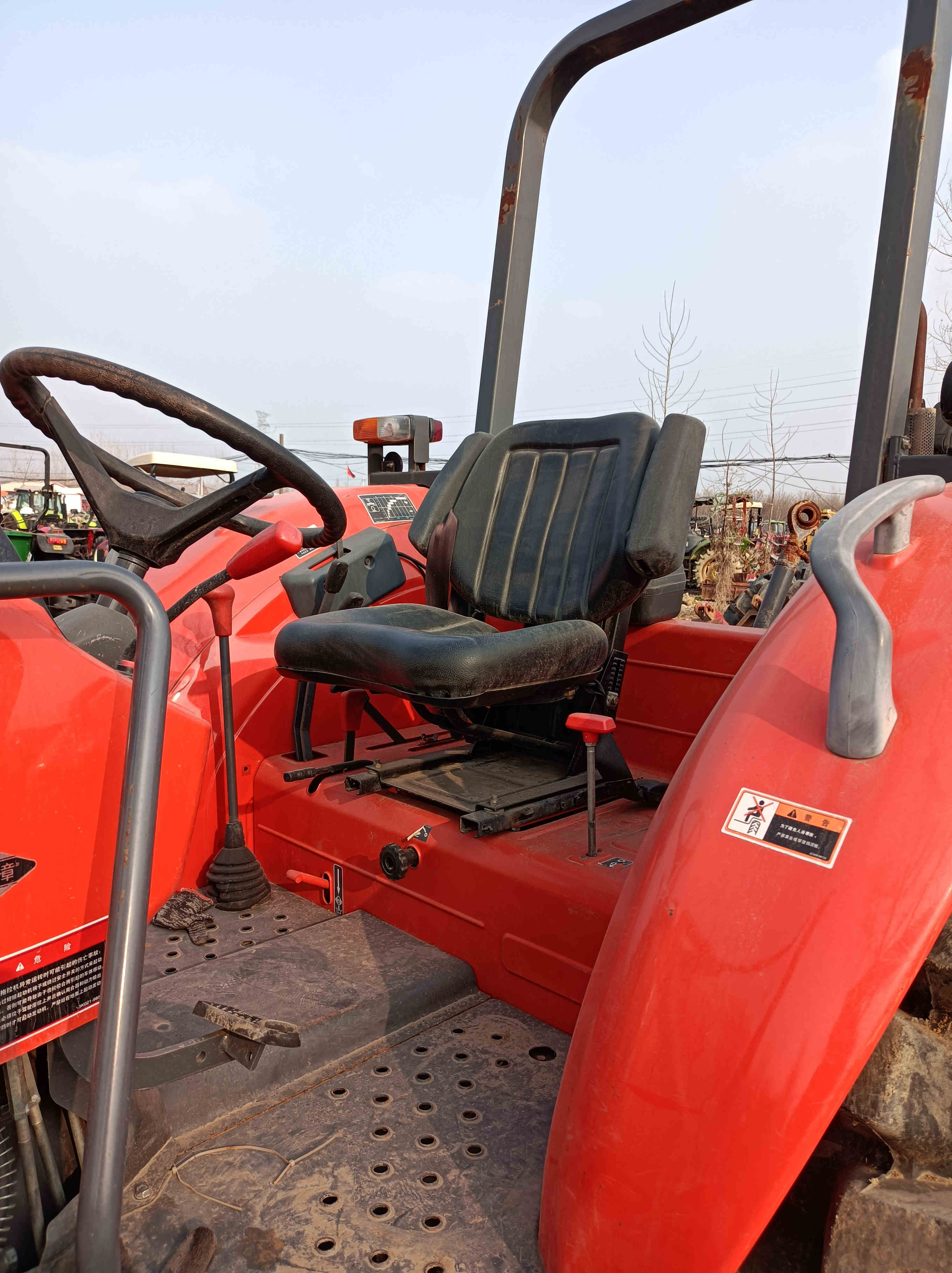 Japanese brand used tractor 4 wheel drive Cheap good running condition KUBOTA YANMAR ISEKI agricultural use