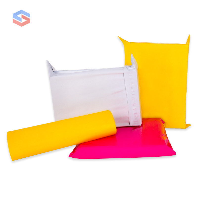 Strong viscous force express Packaging Bag Customized Size Poly Mailers Shipping Packaging Delivery Mail Courier Bags