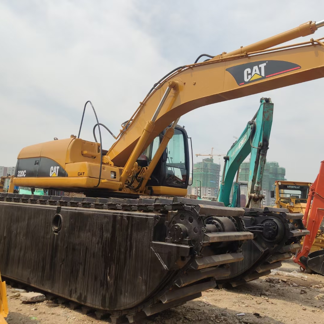 Used 320D 320C Komatsu PC120 PC200 PC220 PC240 PC300 PC400 Boat Digger Amphibious Excavator