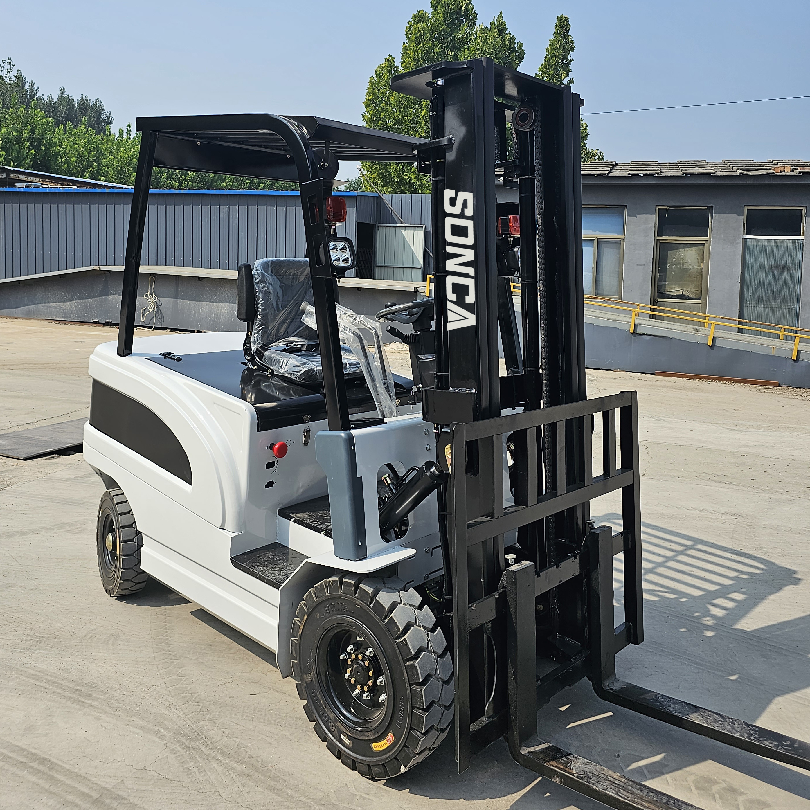 1.5 ton 2 Ton Loading Capacity Electric Forklift 3 M Forklift truck With Attachment CE 2 Ton Electric Forklift