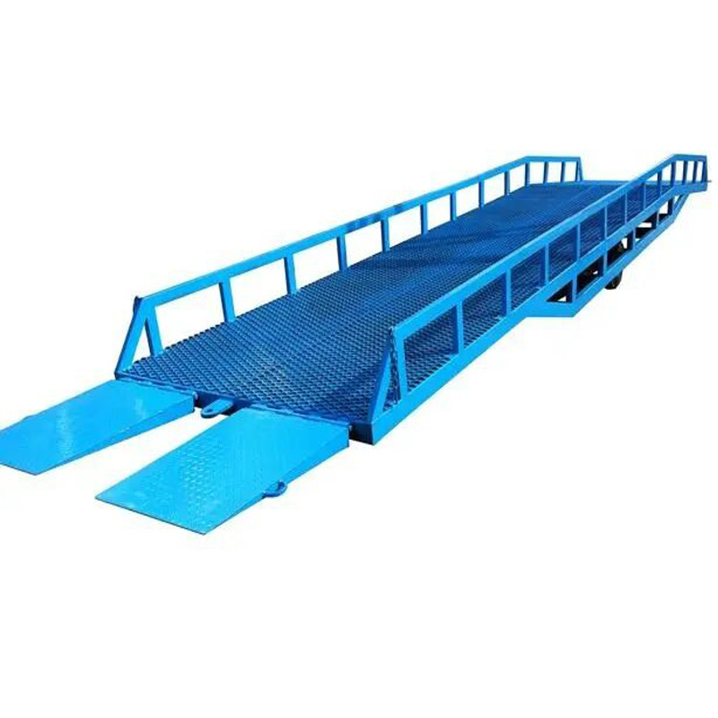 Movable Hydraulic Dock Leveler Yard Forklift vehicles mobile container loading ramps