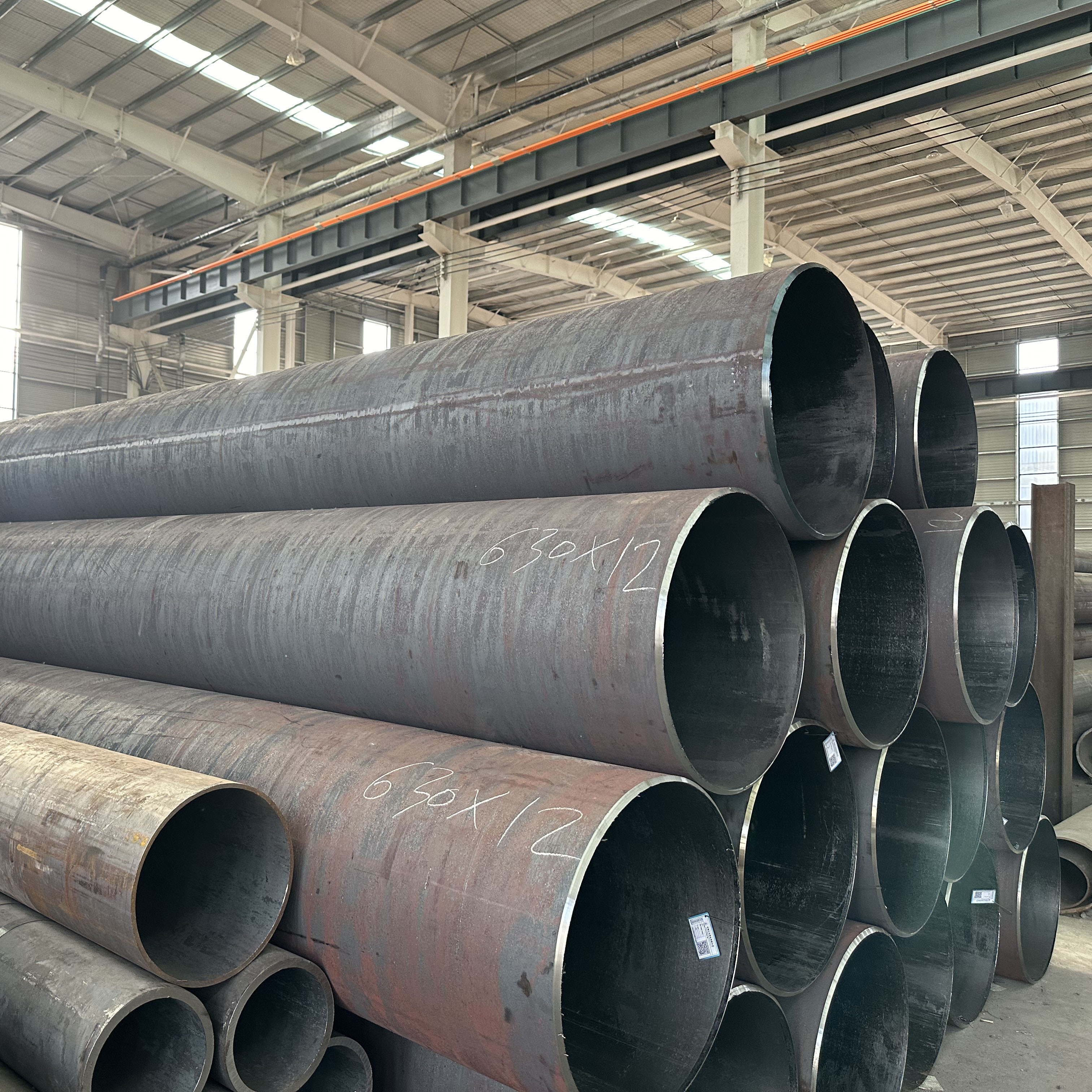 Carbon steel pipes Carbon steel seamless pipe are widely used in chemical machinery and petroleum fields