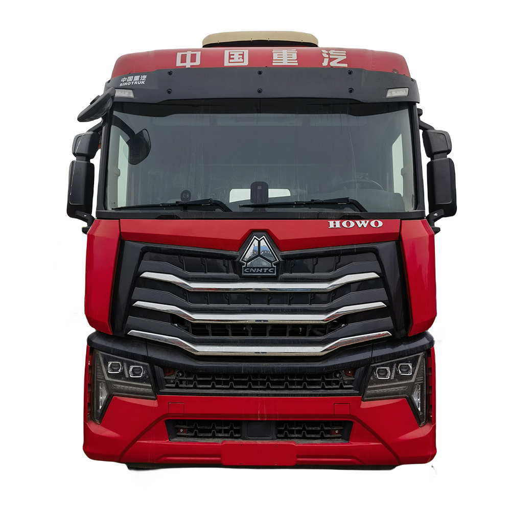 HOWO SINOTRUK A7 series 6*4 with 420hp Diesel Euro II engine tractor head ZZ4257V3247N1B Tractor Truck