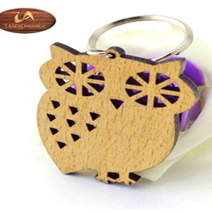 Custom Souvenir Handmade Owl Shape Wood Keychain