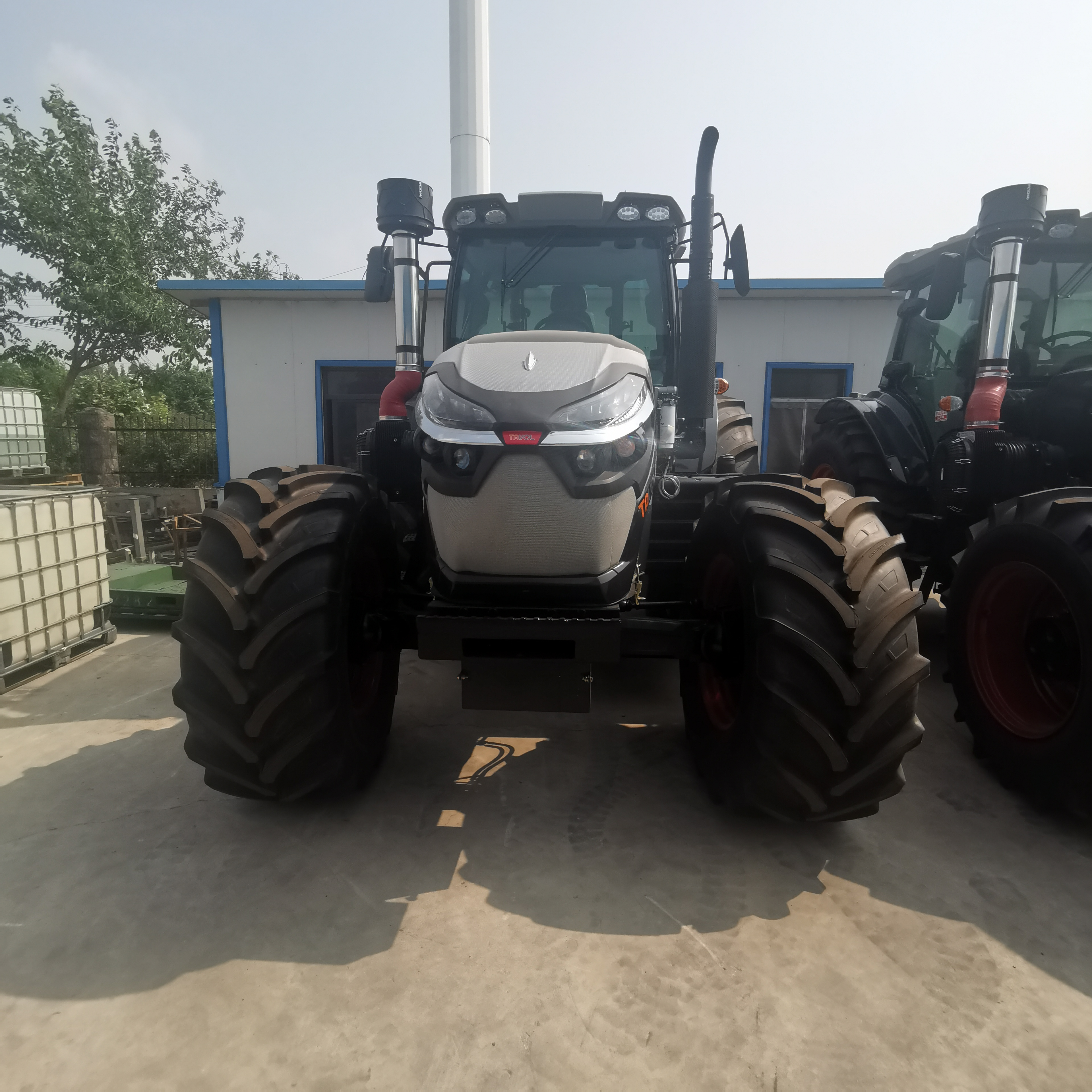 High efficient agricultural equipment Farm Machinery traktor 4x4 mini farm 4wd compact tractor with