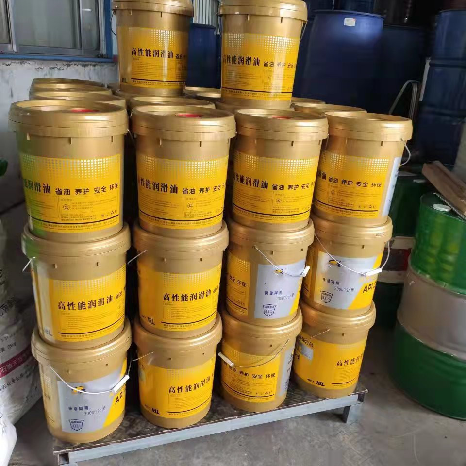 500ml Factory Manufacturer Auto Car Parts Fully Synthetic Brake Lubricants Dot4 Brake Fluid