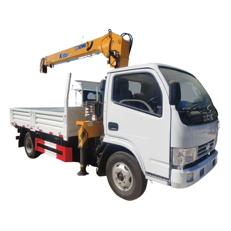 cheapest price mini 2T dongfeng 4*2 LHD telescopic boom truck mounted crane for sale new cargo truck with crane price