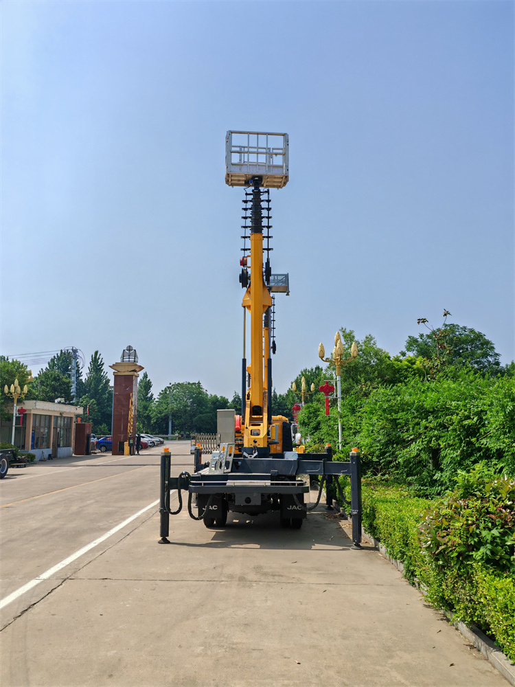 Good Quality Automobile-Type Hydraulic Aerial Cage Aerial Work Trucks Vehicle