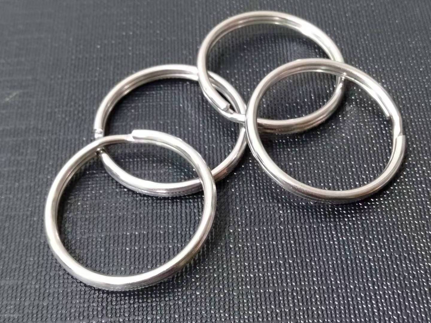 Hot Sale Iron Nickel Plating Round Metal Keychain Double Jump Ring Small Key Chain Ring for keychain