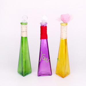 Pyramid shapeTrendy Design High-quality Glass Fragrance bottle