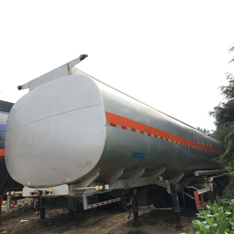 WEIERXIN Group 3 Axle 42000 45000 Liters stainless steel/aluminum fuel tank semi trailer for Zambia