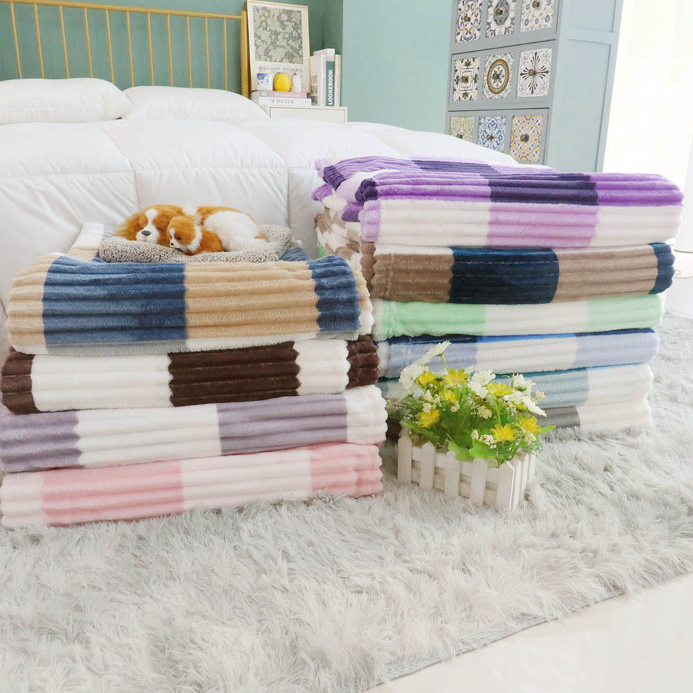 Wholesale thick custom solid printed plaid cheap soft winter warm polyester flannel fleece blanket