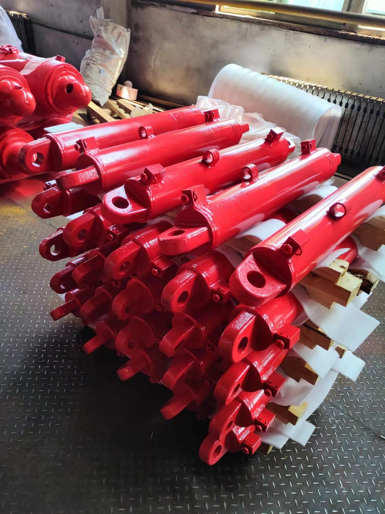 Hot Sale China Made Good Quality Foot Mounted Hydraulic Cylinder For Dam Gate Dump Truck