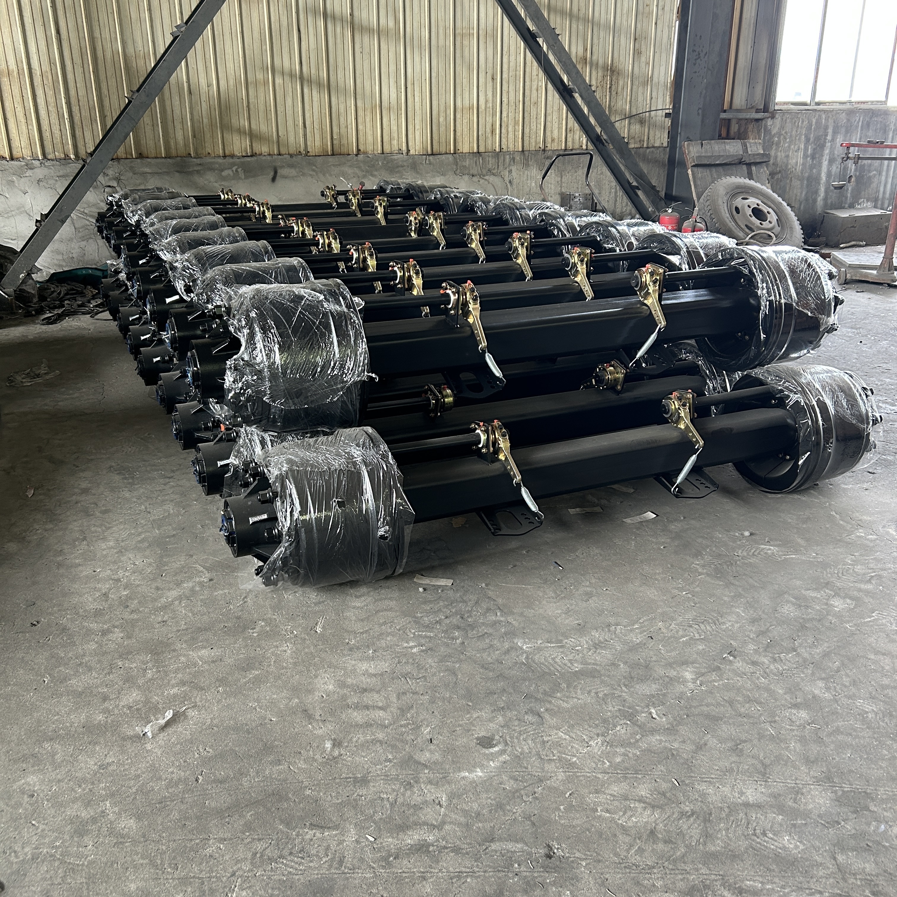 Customization of German style 16T axle American style 14 ton semi-trailer bracket for factory supplier semi-trailer parts