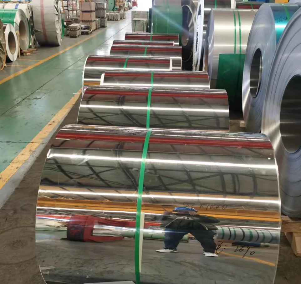 Factory price BA Surface  Stainless Steel Roll 300 Series ASTM 304 316 316L 310S Stainless Steel Coil 1mm