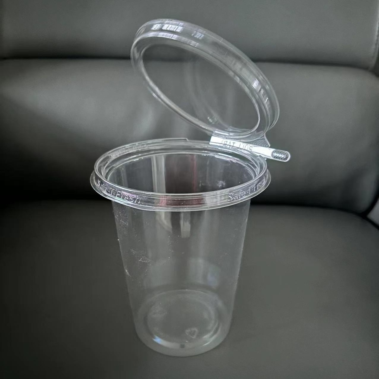 32oz OEM/ODM Hot Sale Disposable Clear Plastic PET Chutney Souffle Cup Leak-resistant Sauce Cups With Lids