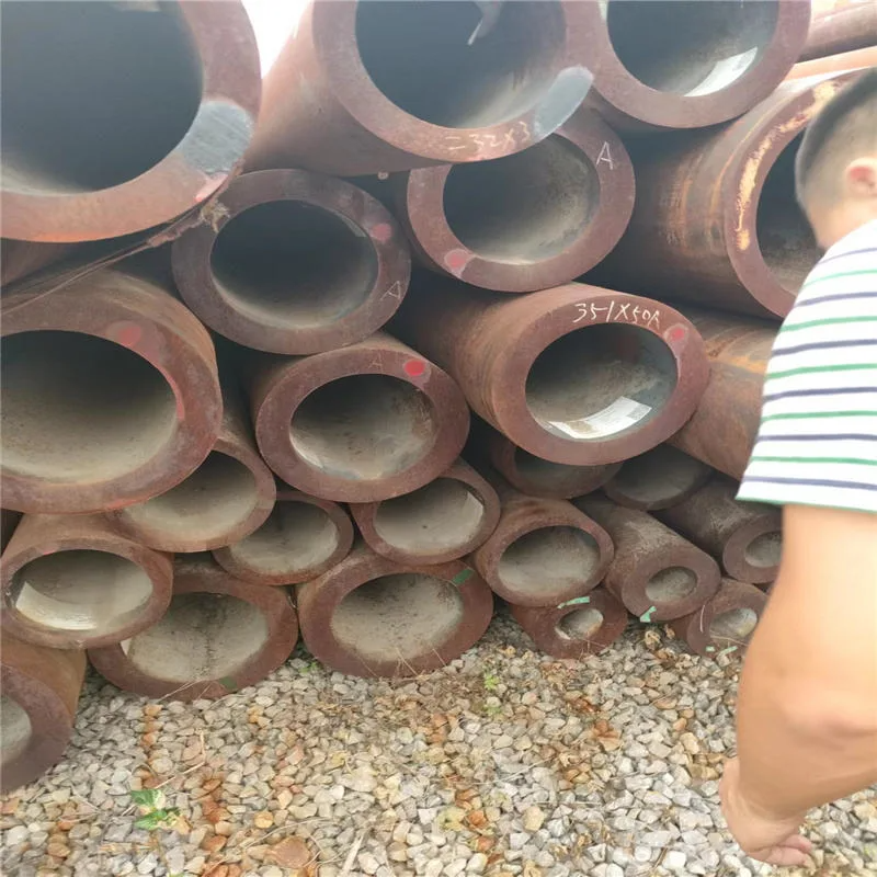 Customized Wholesale Firm 28 30 32 36 Inch Large Diameter Seamless Carbon Steel Pipe Structure Pipe