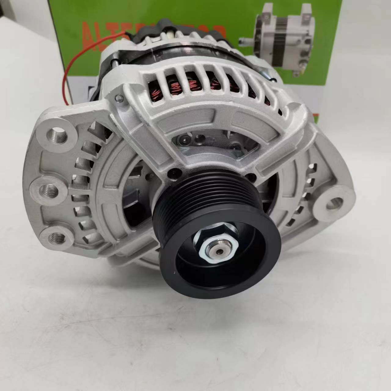 Customized Alternator 48V 200A 1Kw In India Engine For CAR JFZ5161-200A 56V 200A