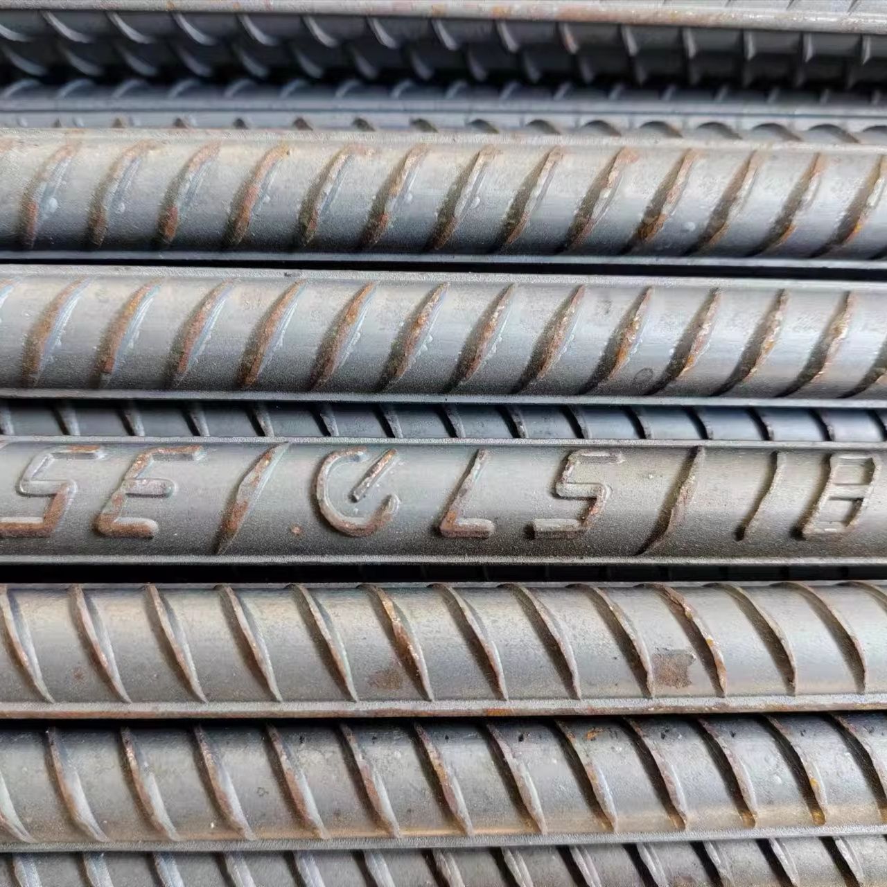 Astm a36 deformed steel rebar for construction 10mm 12mm grating rebar steel column rebar in bulk Thread Steel