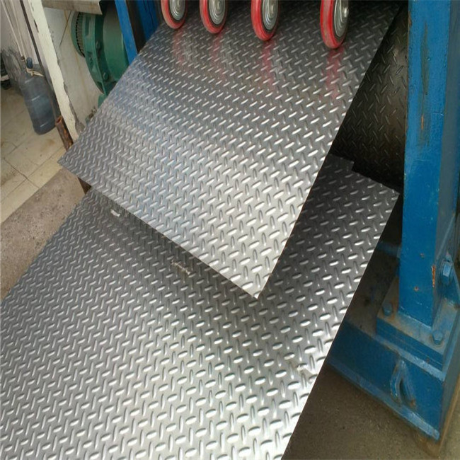 SS304 Embossed Stainless Steel Checkered Plate 304 Stainless Steel Sheet