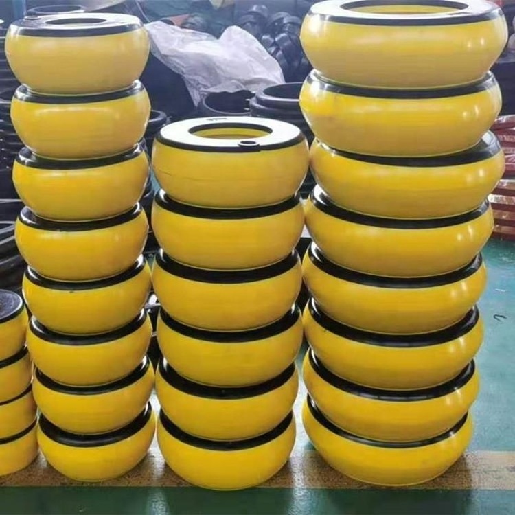 API casing air operated thread protector on inflatable casing thread protector