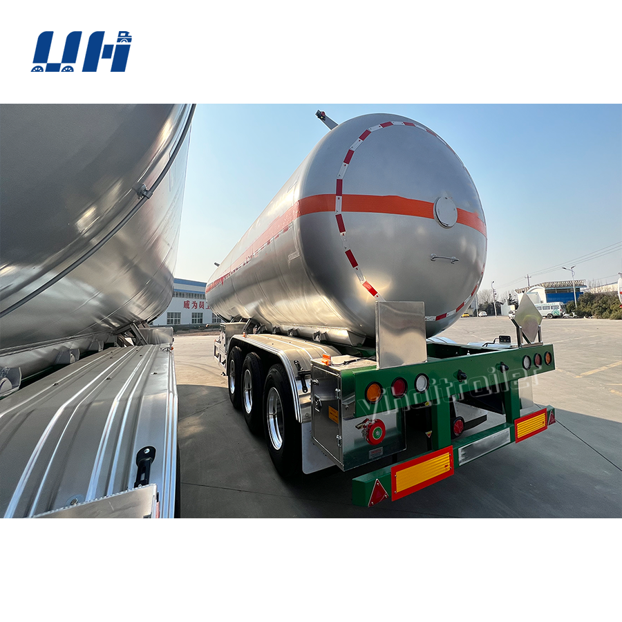 3 axle 6 tyre 35000L/56000L LPG Tank Semi Trailer Semi Trailer Lpgsemi Trailer Box