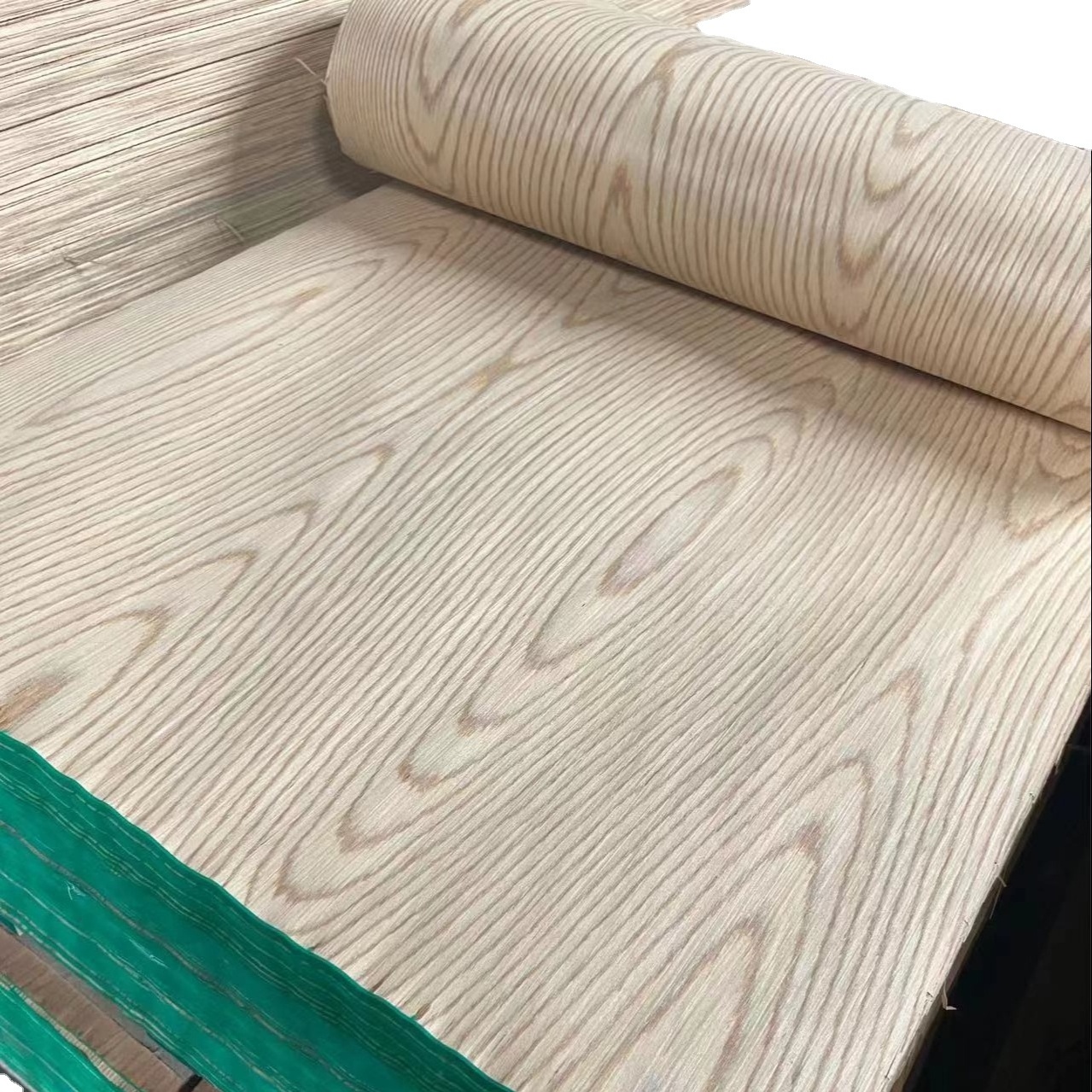 Wholesale White Oak Veneer Engineering Wood Veneer  Recon Wood Veneer