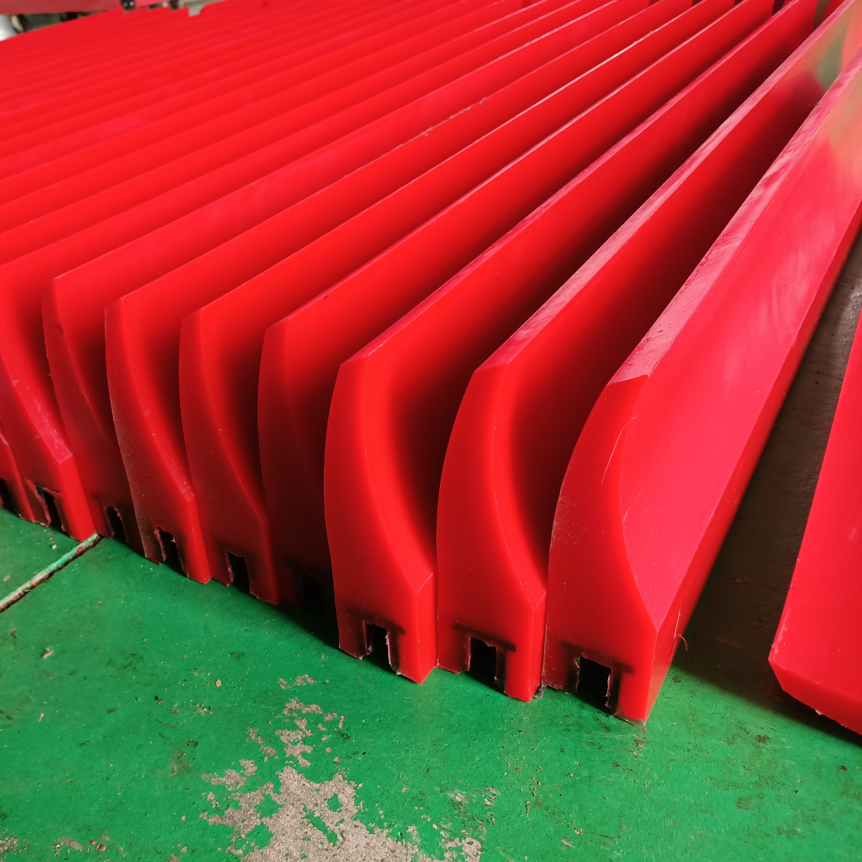 New Customized PU Polyurethane Conveyor Belt Scraper Cleaner for Machinery and Industry Applications