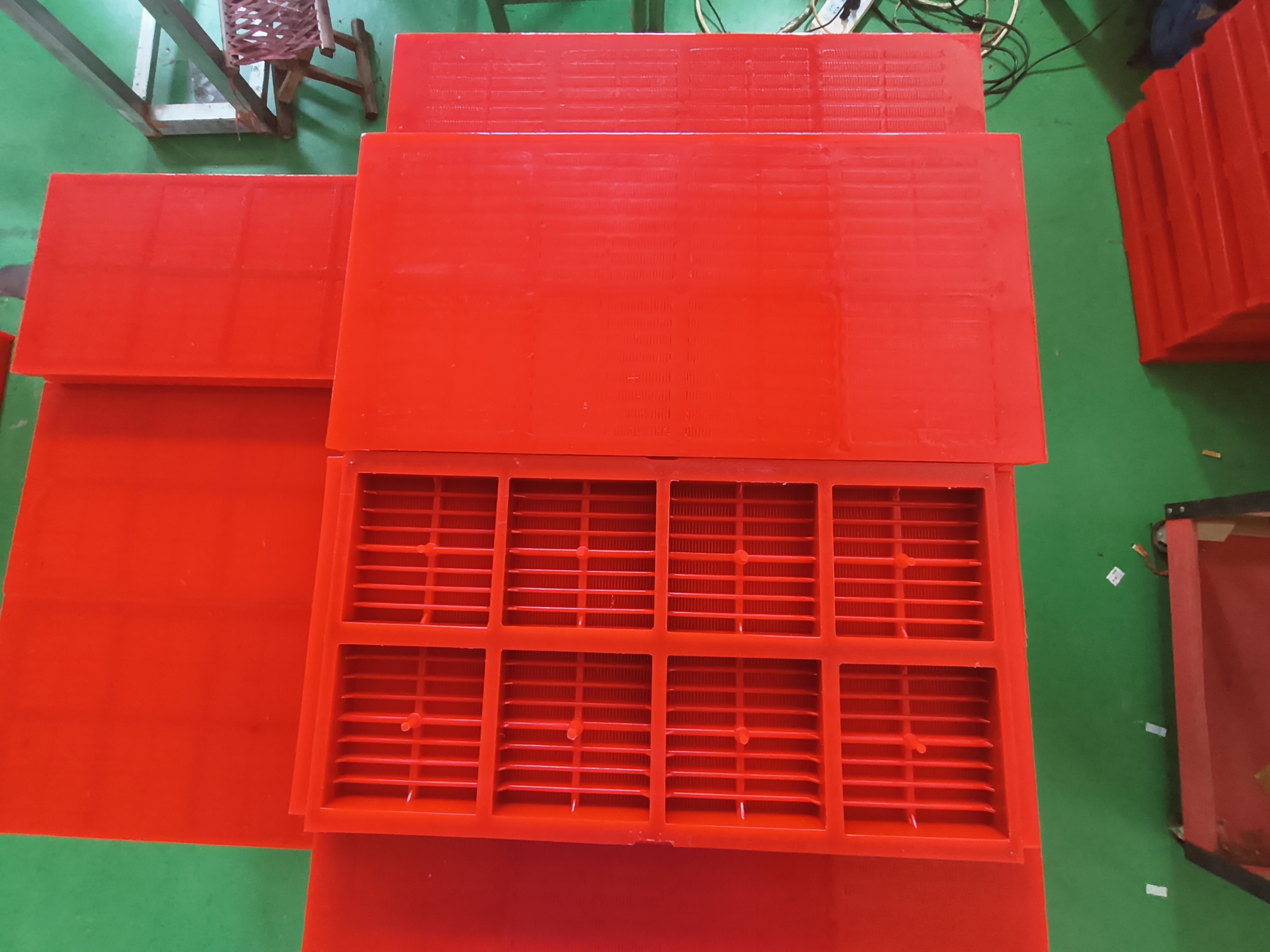 Multi-Size Polyurethane PU Screen Mesh Panel Dewatering Vibrating Screen for Mining Screening