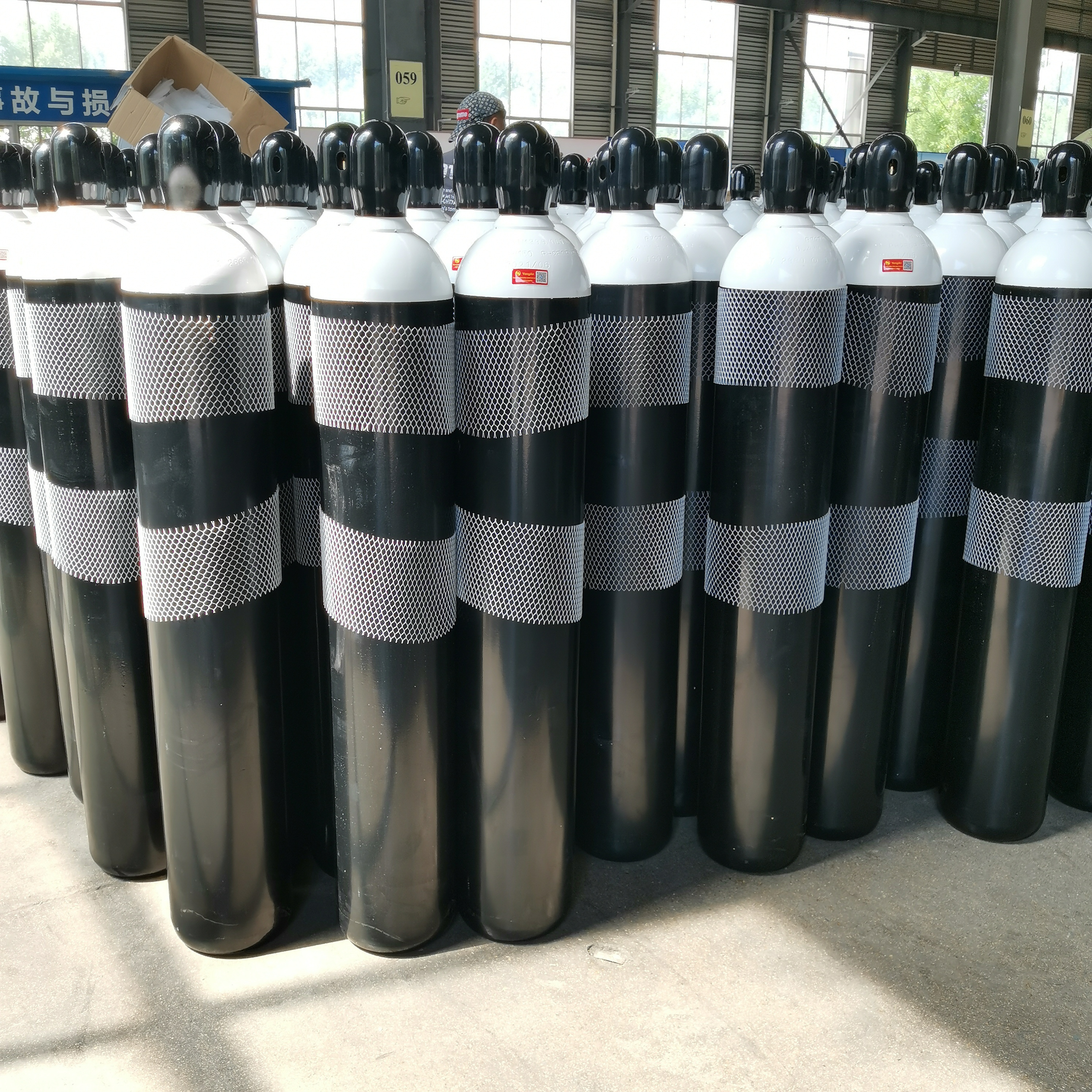 iso standard gas cylinder manufacturer price 48kg helium gas cylinder