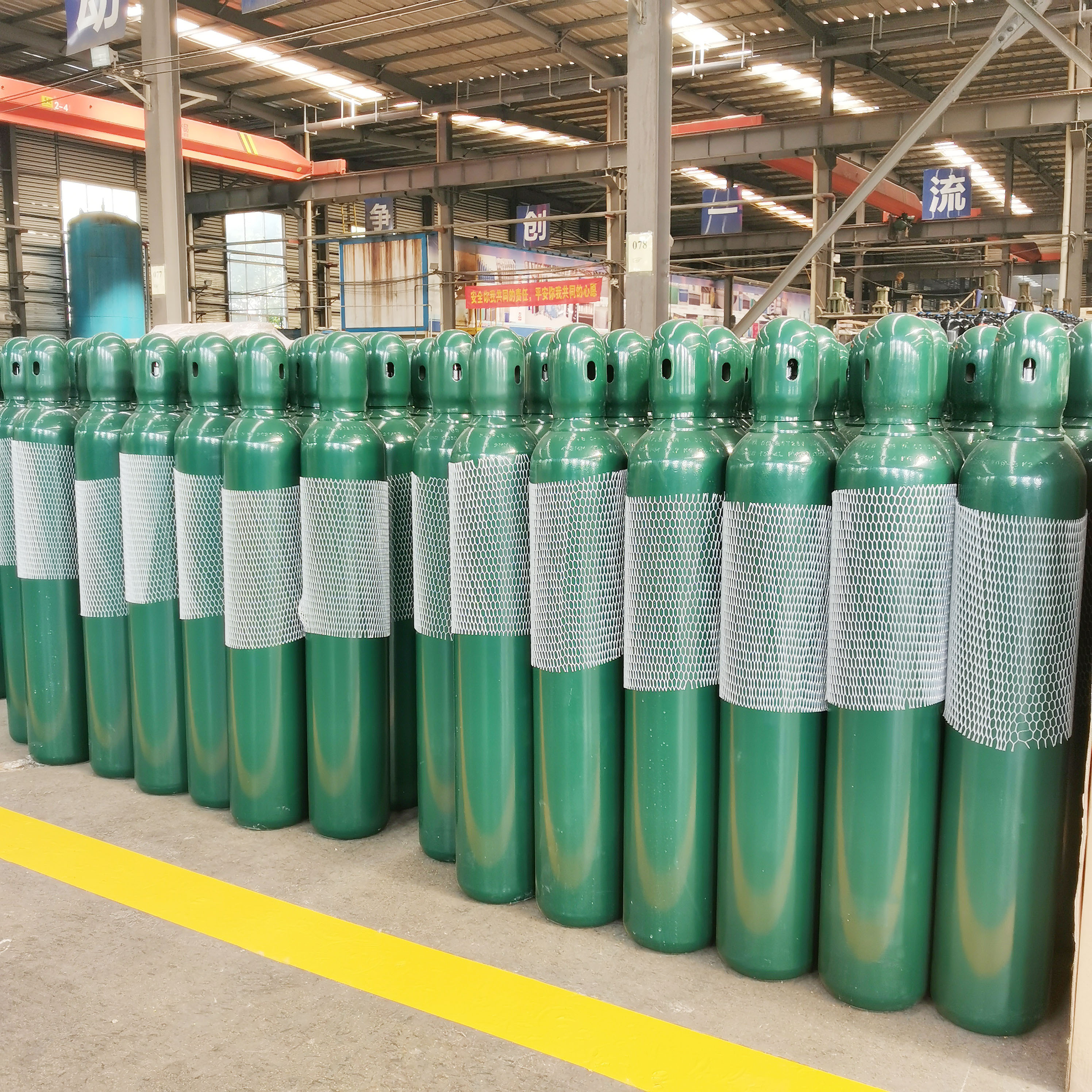 CE ISO9809 certificate nitrogen gas / industry oxygen / argon welding cylinder price helium gas for balloons gas cylinder