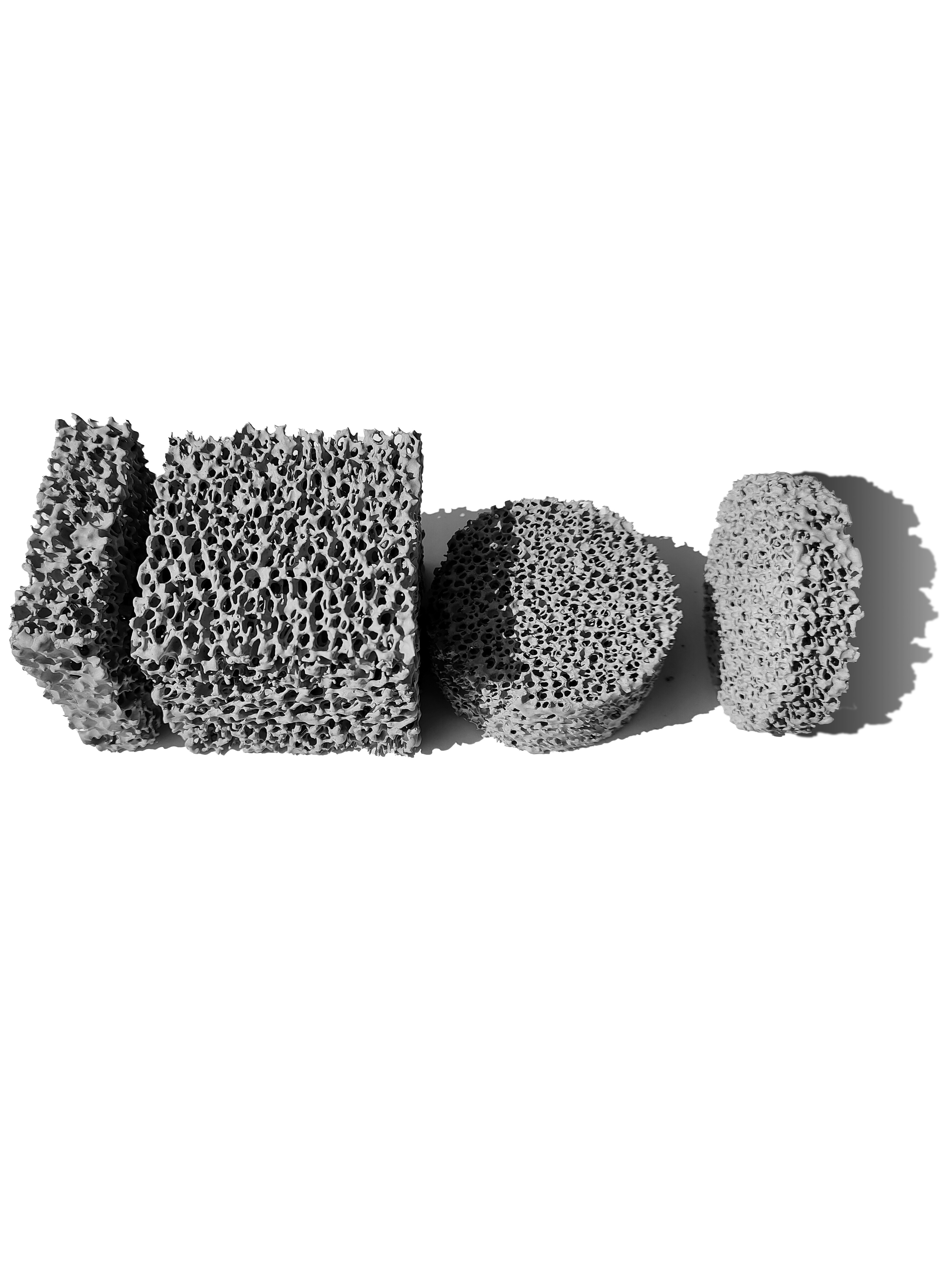 Silicon Carbide Sic Reticulated 3D Foamed Porous Ceramic Foam Filter Sand Casting