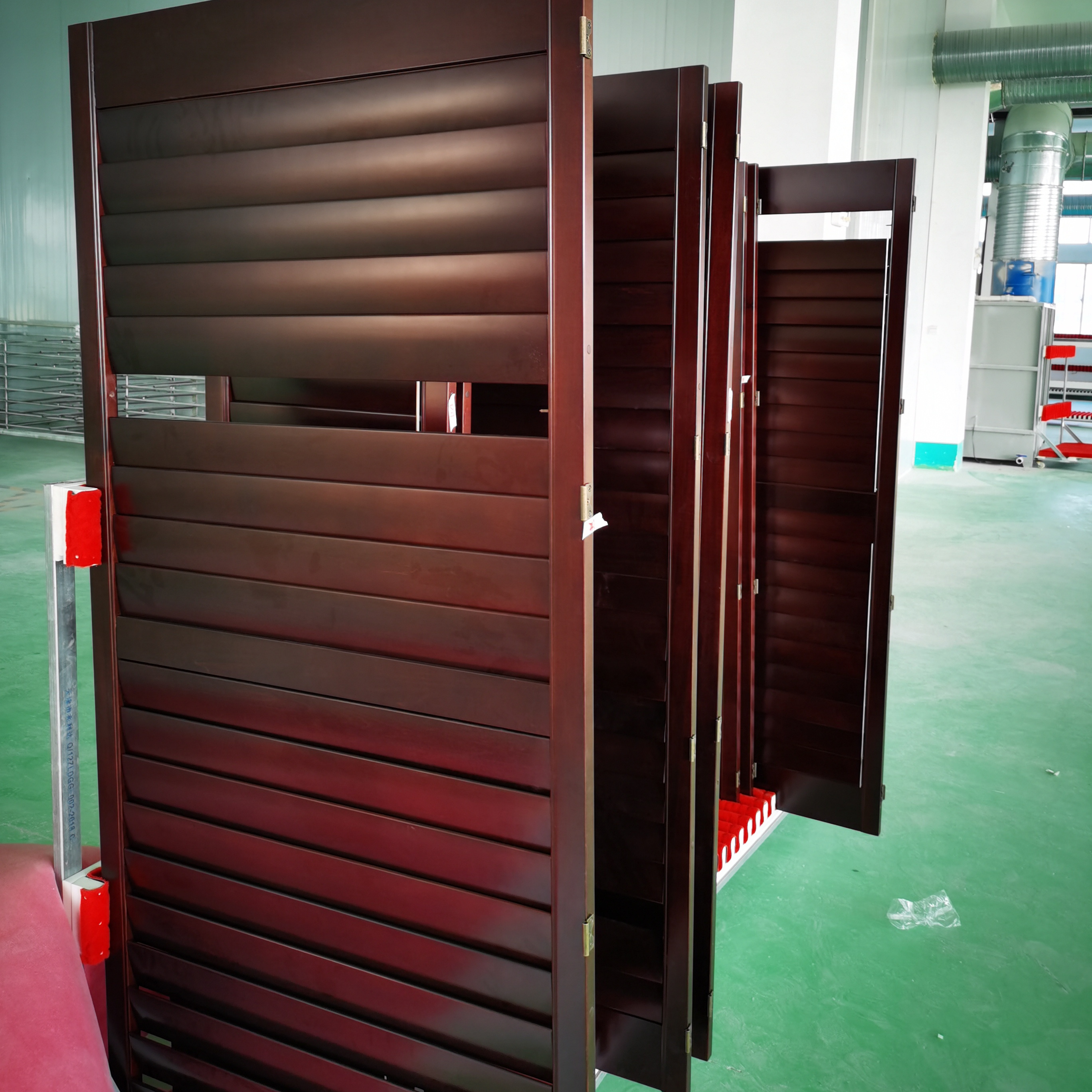 Factory Wholesale Plantation Shutters Ivy louver Windows  Horizontal Shutters for Windows PVC Shutter