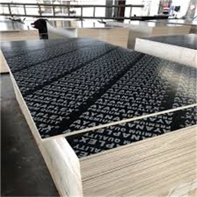 Two times hot press WBP shuttering plywood sheets 18mm black melamine laminated plywood for Concrete Construction Formwork