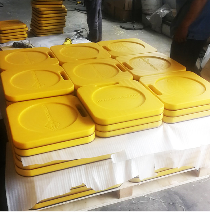 color customized crane lorry outrigger pads composite hdpe plastic outrigger pad