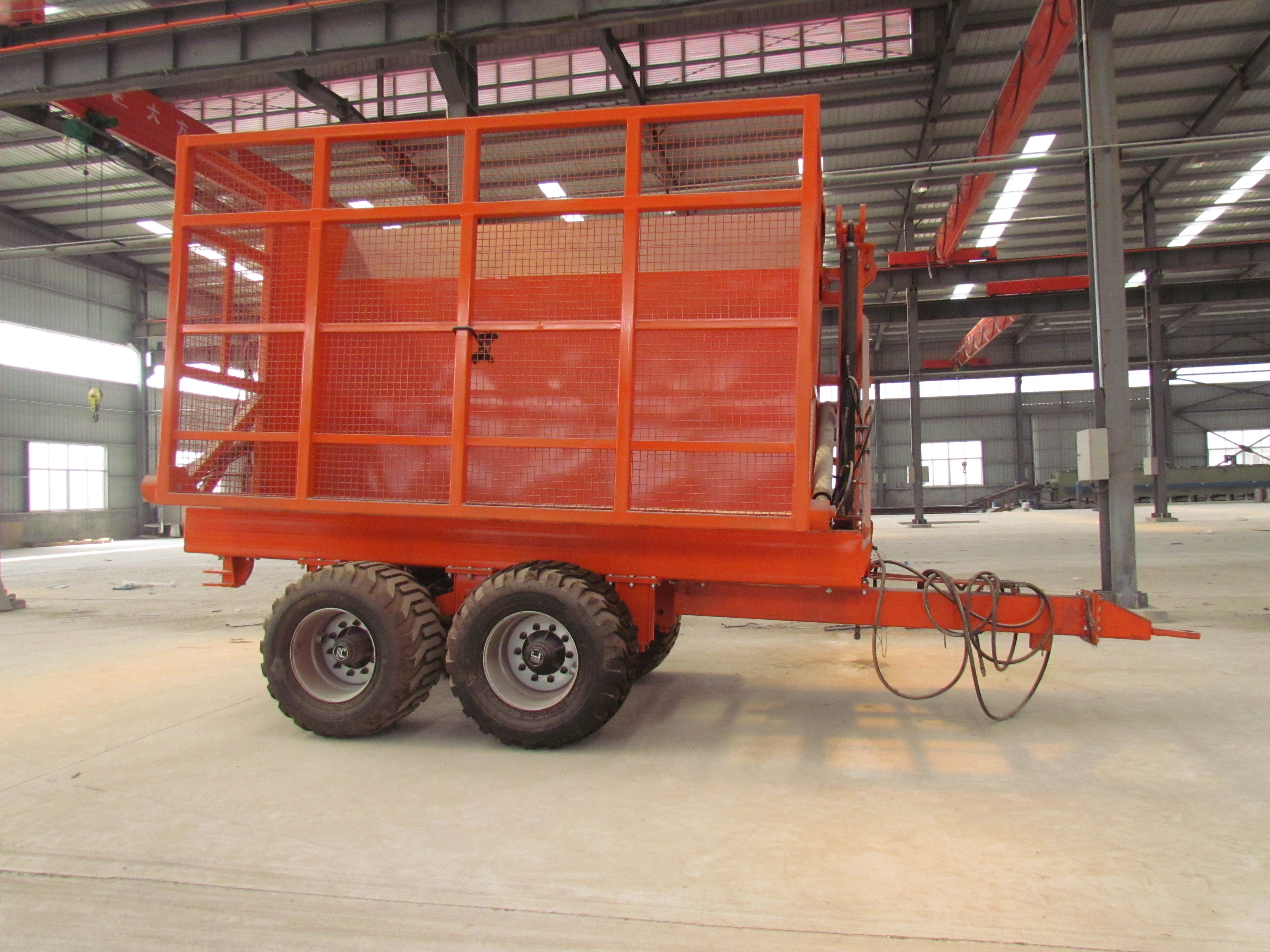 Sugar Cane Ten tons Mesh side tipping trailer