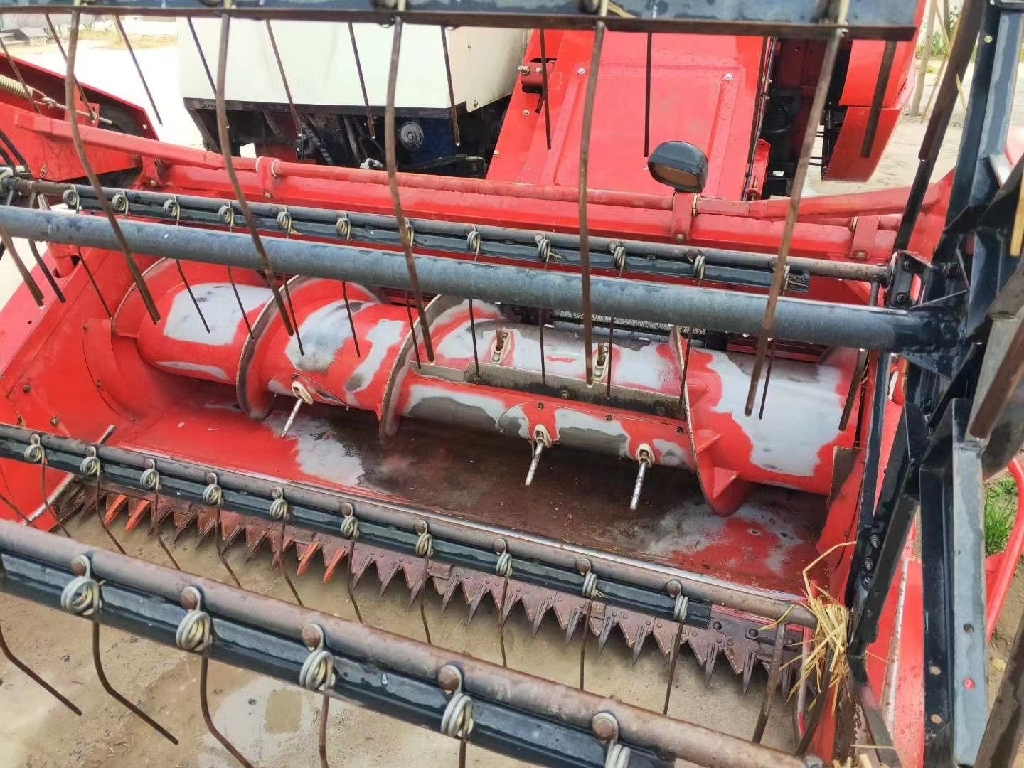 Used Lovol RG50S rice harvester combined wheat cutting machine harvester