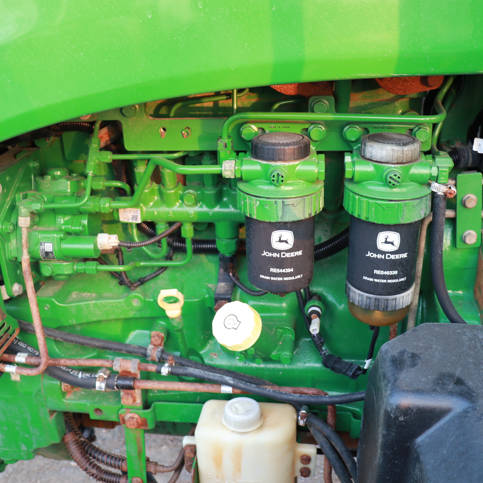 COMPETITIVE PRICES FOR  Used Wheel Tractor John Deere FOR FARM AND GARDEN AND DIFFERENT WORKING CONDITION