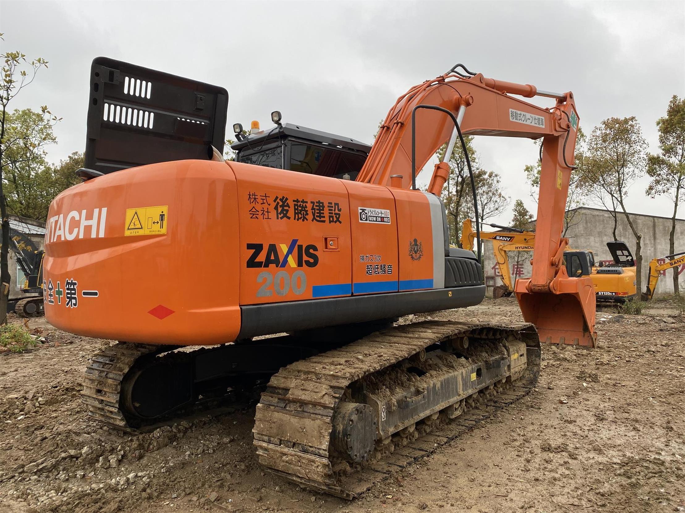 Japan Original 20 ton Hitachi excavator ZX70 ZX120 ZX200-5 used hitachi excavator for sale