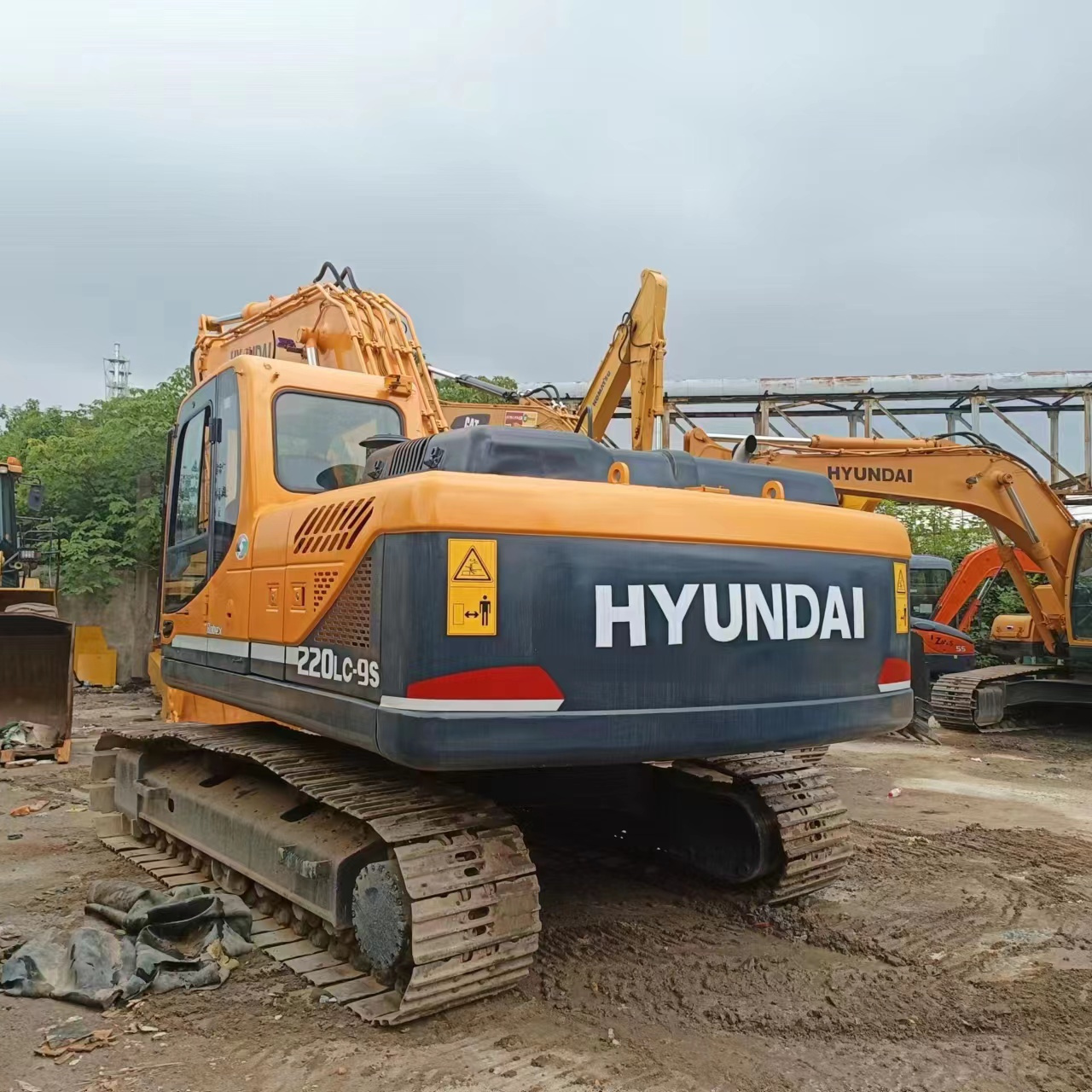 22 Ton Korea original  Hyundai 220lc 220lc-9s crawler Excavator Used Excavators